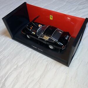 Kyosho & Hot wheels Scale 1/18 Ferrari 365 GTB/4 Daytona 1971 Black Rare Car